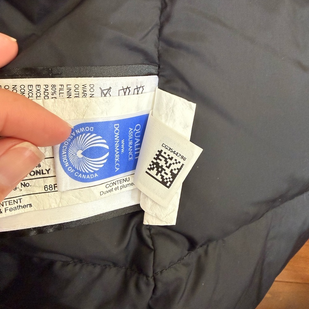 Canada Goose Black Quilted Jacket - Picture 9 of 12